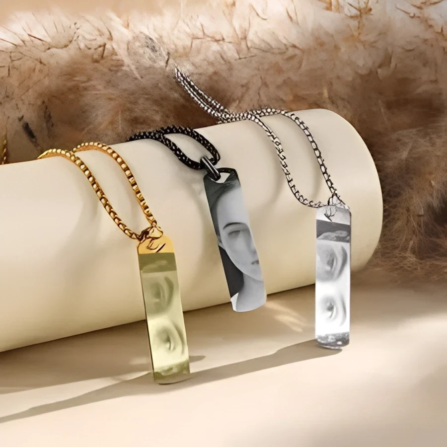 Vertical Eye Bar Necklace By Zara Jewellers