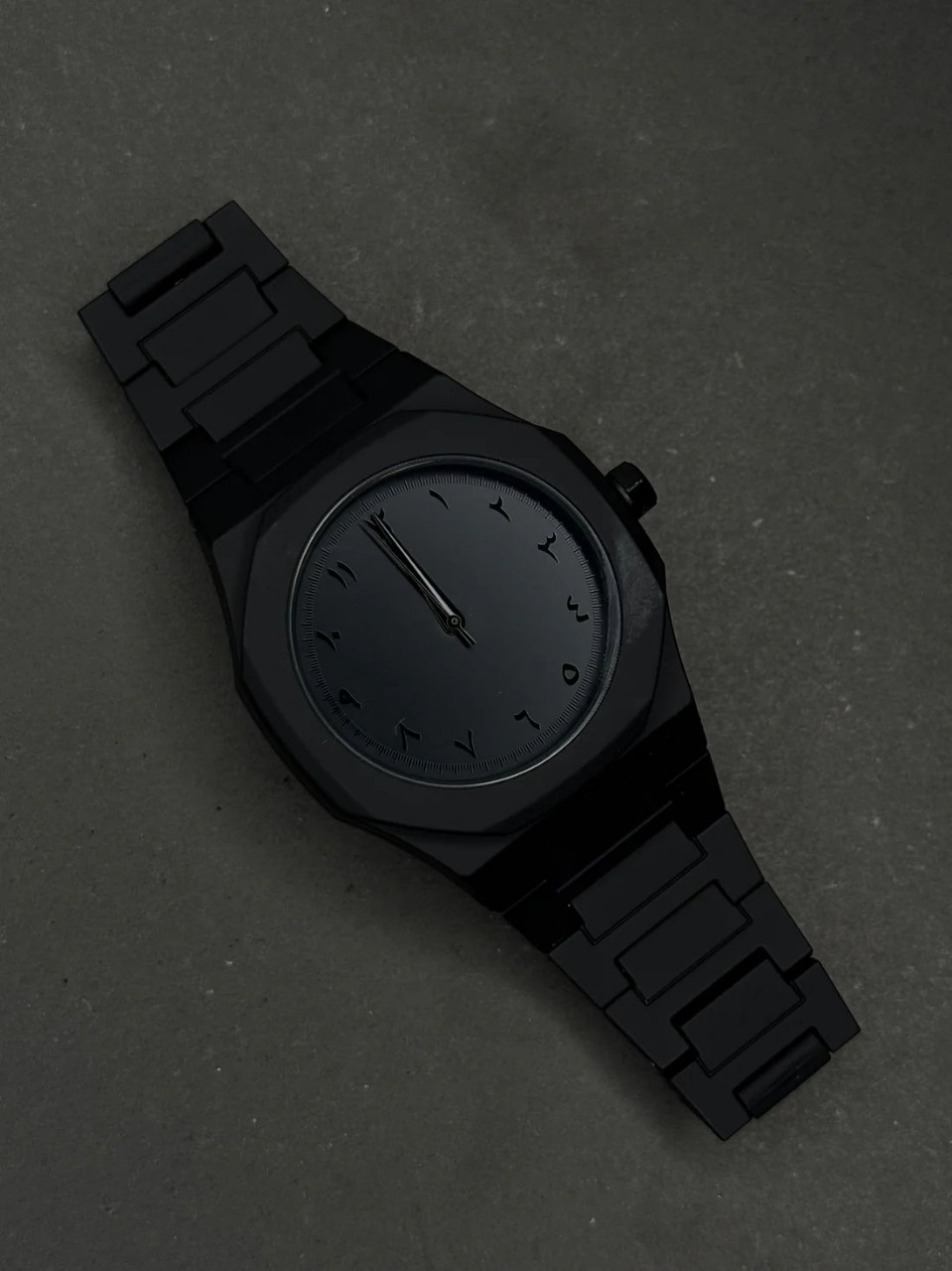 Black Aura Watch