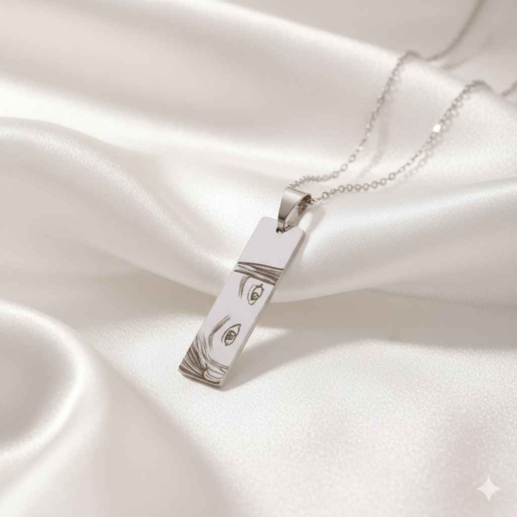 Vertical Eye Bar Necklace Gold