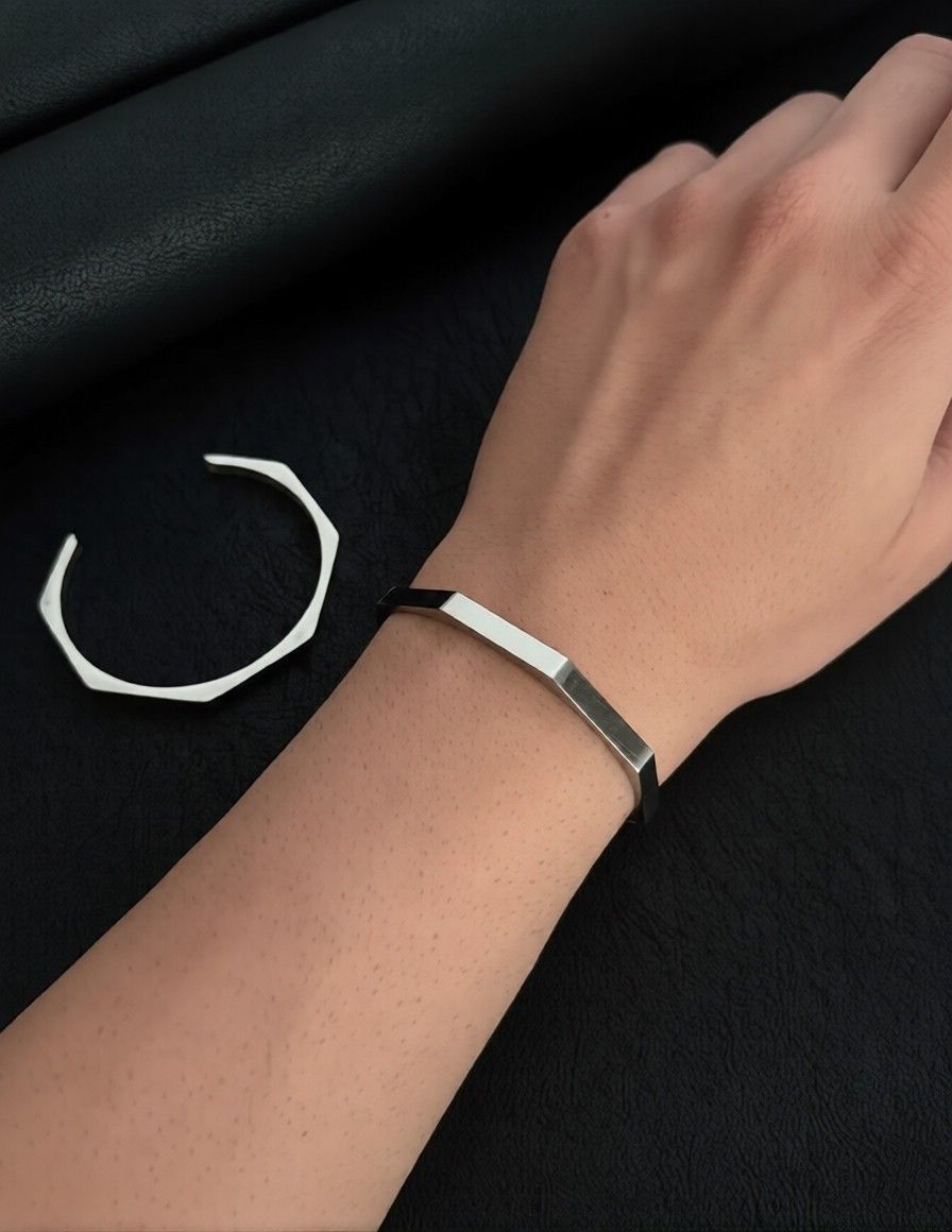 HexEdge Hand Cuff Bangle For Men By Zara Jewellers