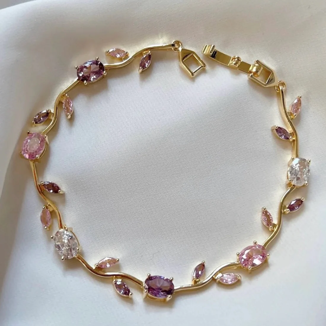 Tulip Floral Bracelet By Zara Jewellers